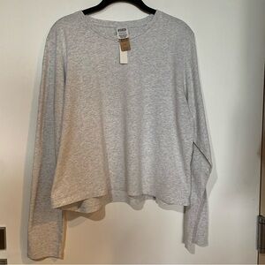 PINK Victoria Secret NWT XL Gray Long Sleeve T Shirt.